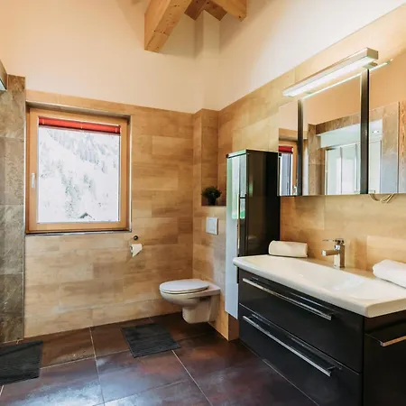 Bernkogel Penthouse Holiday home
