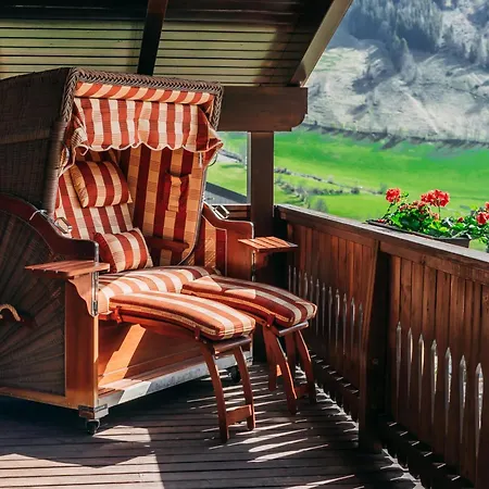 Holiday home Bernkogel Penthouse *