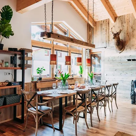 Bernkogel Penthouse Apartment